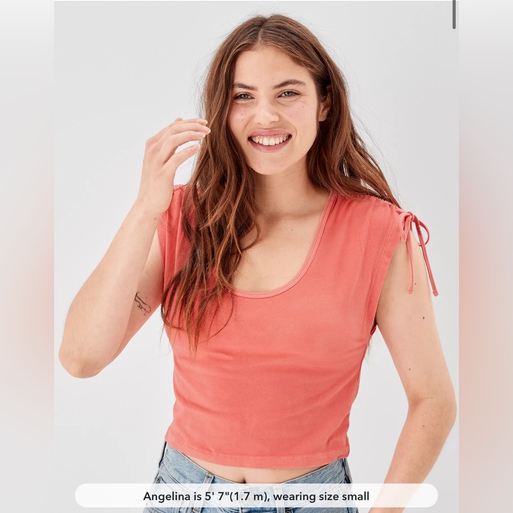 AE Cinch Shoulder Tee - Picture 2 of 5